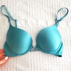 Turquoise Victoria's Secret Push Up Bra